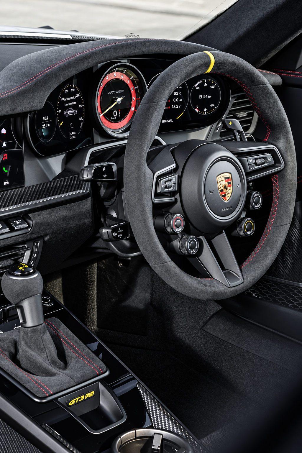 Alcantara Wheel